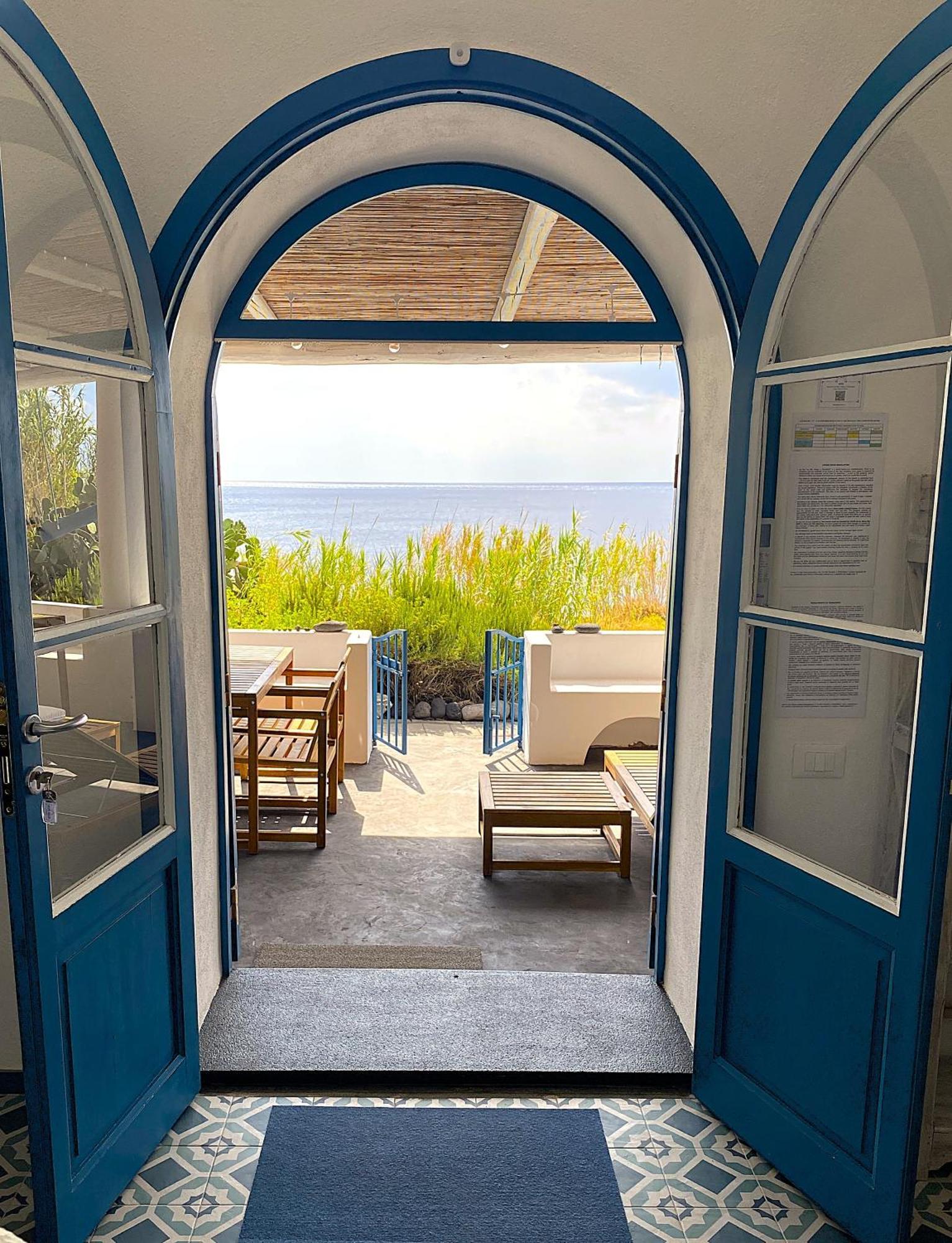 Appartement La Mia Valigia A Stromboli Extérieur photo